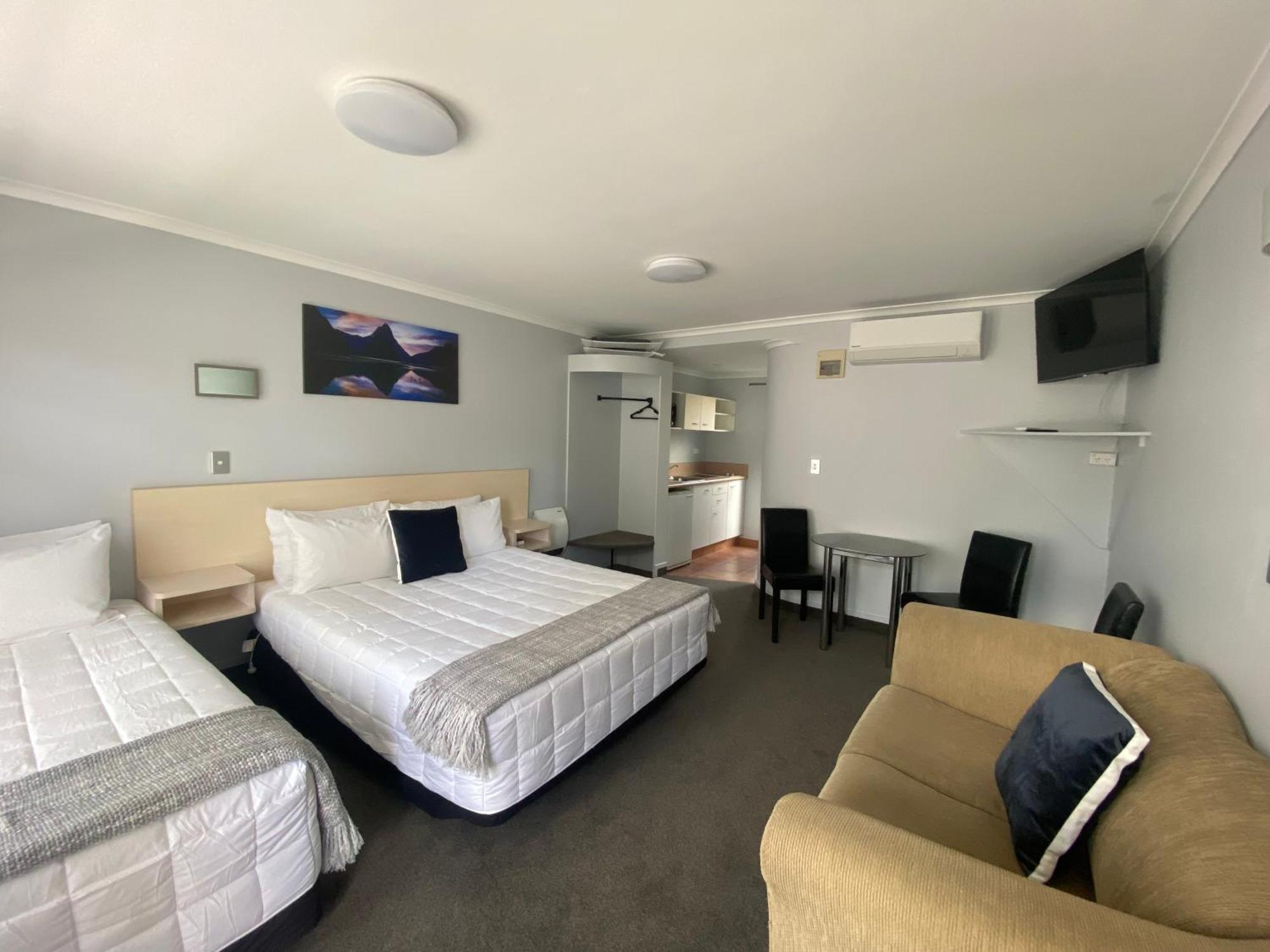 Lakeside Taupo Motel Exterior photo