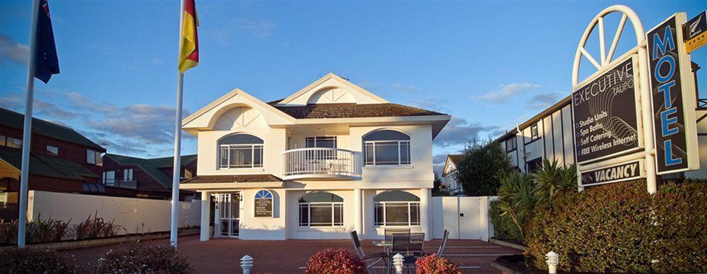 Lakeside Taupo Motel Exterior photo